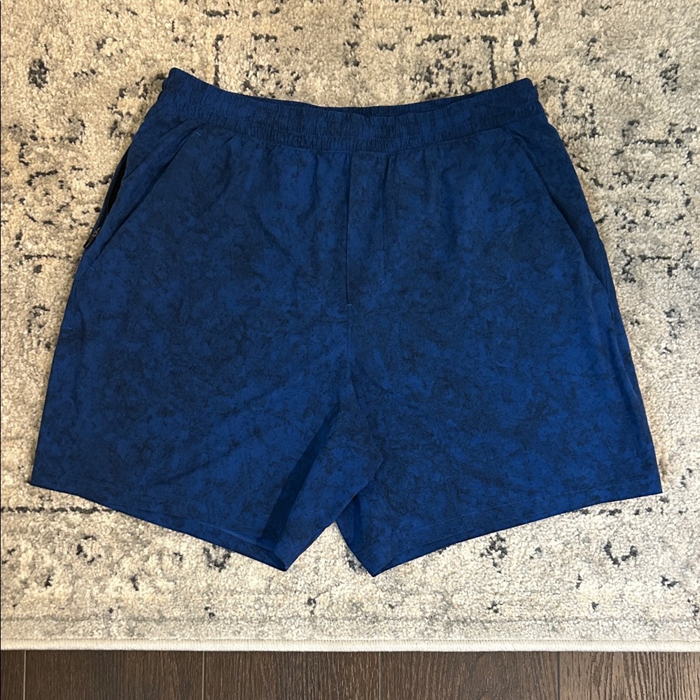 Lululemon Athletica Blue Men's Shorts: pace breaker linerless 7inch
